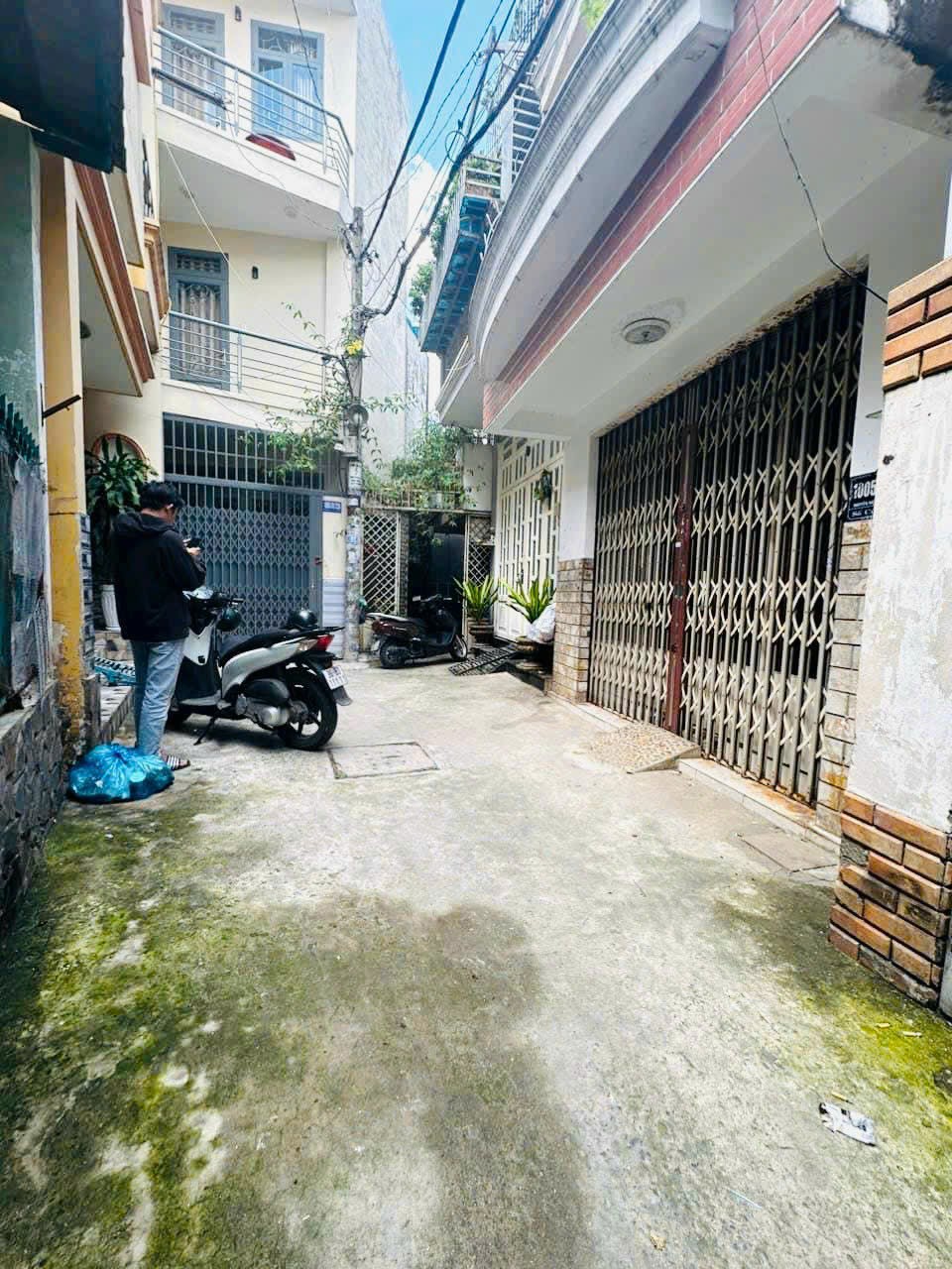 Kế B.Viện 175,Nhà hẻm 5M Nguyễn Kiệm P3 Gò Vấp 4x12Mx2 tầng Chỉ 3,9 tỷ