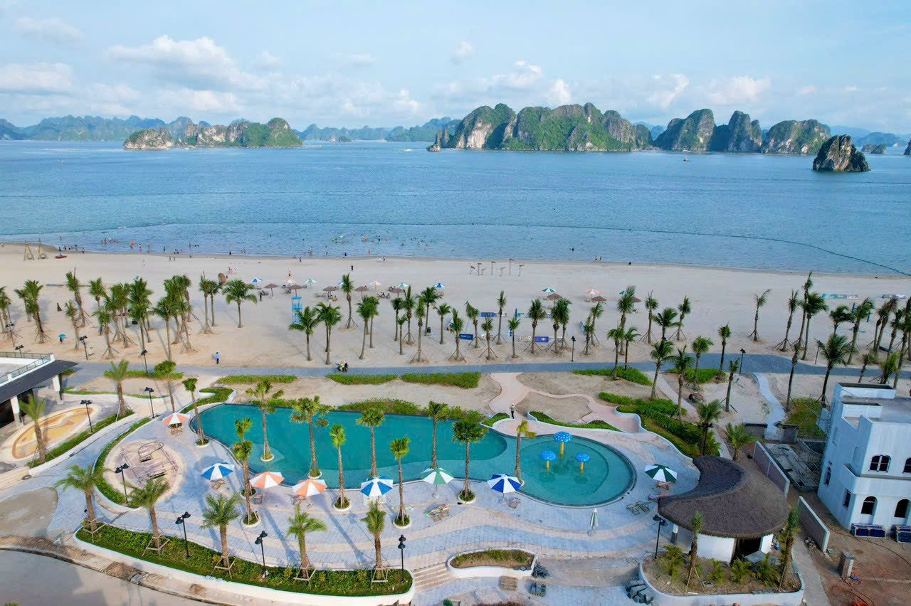 Cần tiền chính chủ bán gấp căn shophouse Sonasea Vân Đồn- phân khu Silk path view Vịnh Bái Tử Long siêu đẹp