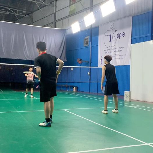 Cho thuê kho xưởng tại Nguyễn Xiển , Thanh Xuân , Hà Nội. Diện tích gần 2000m2 , xưởng vách cao 7 mét , đỉnh 8 mét,