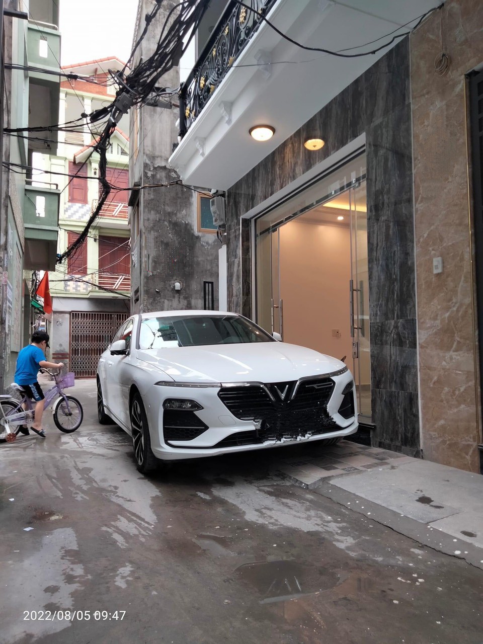 Bán nhà ngõ 250 Thiên Lôi, diện tích 41m 4 tầng GIÁ 3.1 tỉ ô.tô đỗ cửa, nhà mới