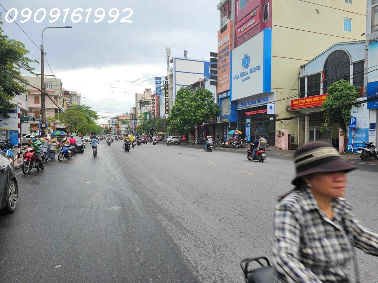 Nhà Mặt Đường Trần Nguyên Hãn có vỉa hè 4m kinh doanh buôn bán tốt