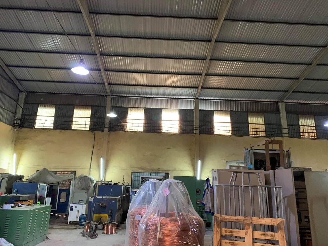 Cho thuê kho xưởng tại KCN Kim Chung , Hoài Đức, Hà Nội. Diện tích 1900m, khung Zamil cao 10m, trạm điện riêng
