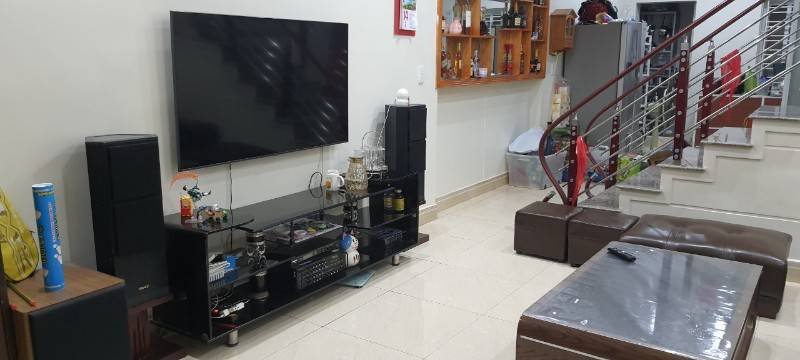 Bán nhà ngõ 213 Đông Khê, diện tích 67m 3 tầng GIÁ chỉ 2.55 tỉ