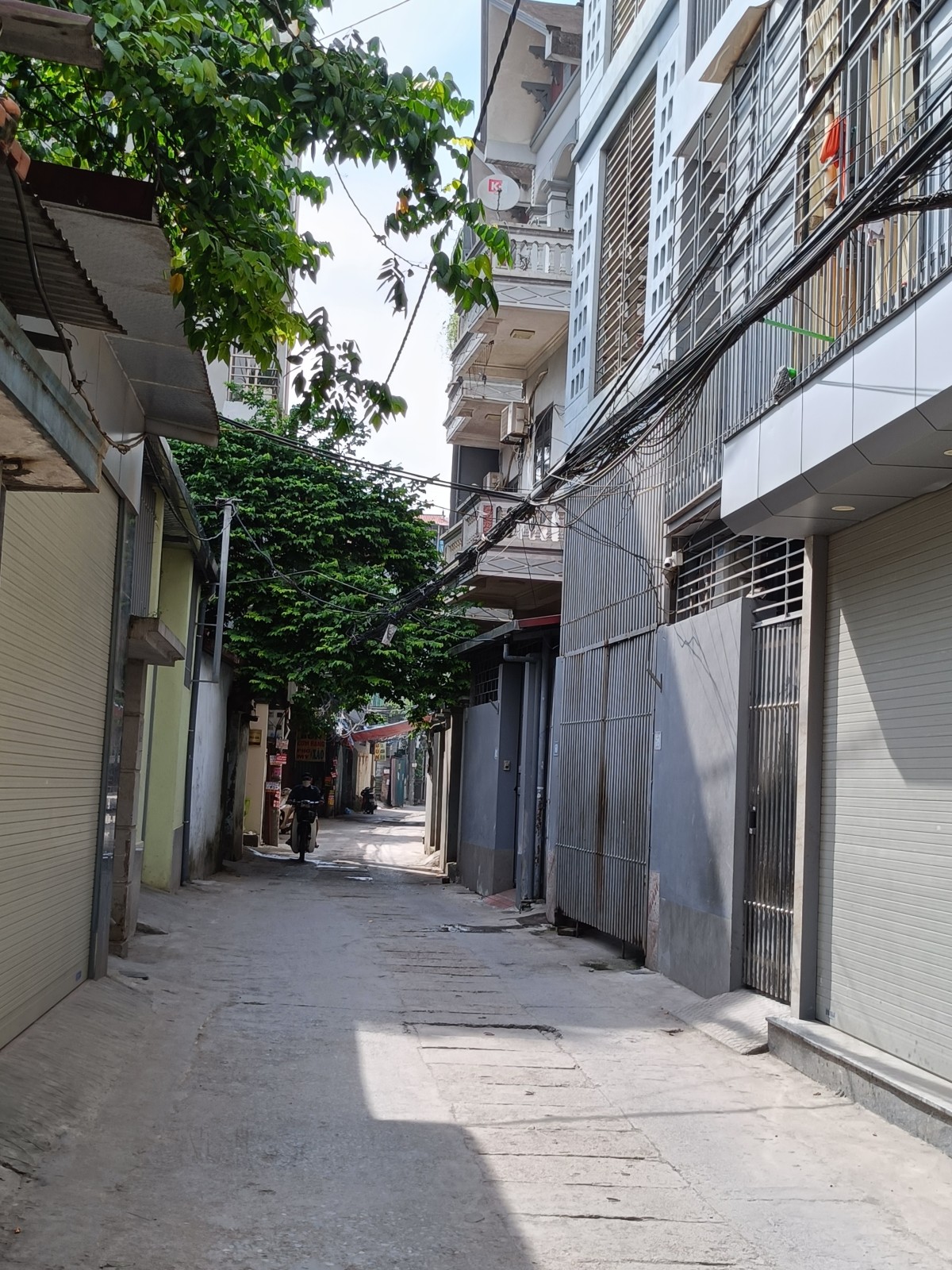 Bán đát Đường Cầu Noi 60m mặt tiền4.4m giá chỉ 6.8 tỷ Bắc Từ Liêm .