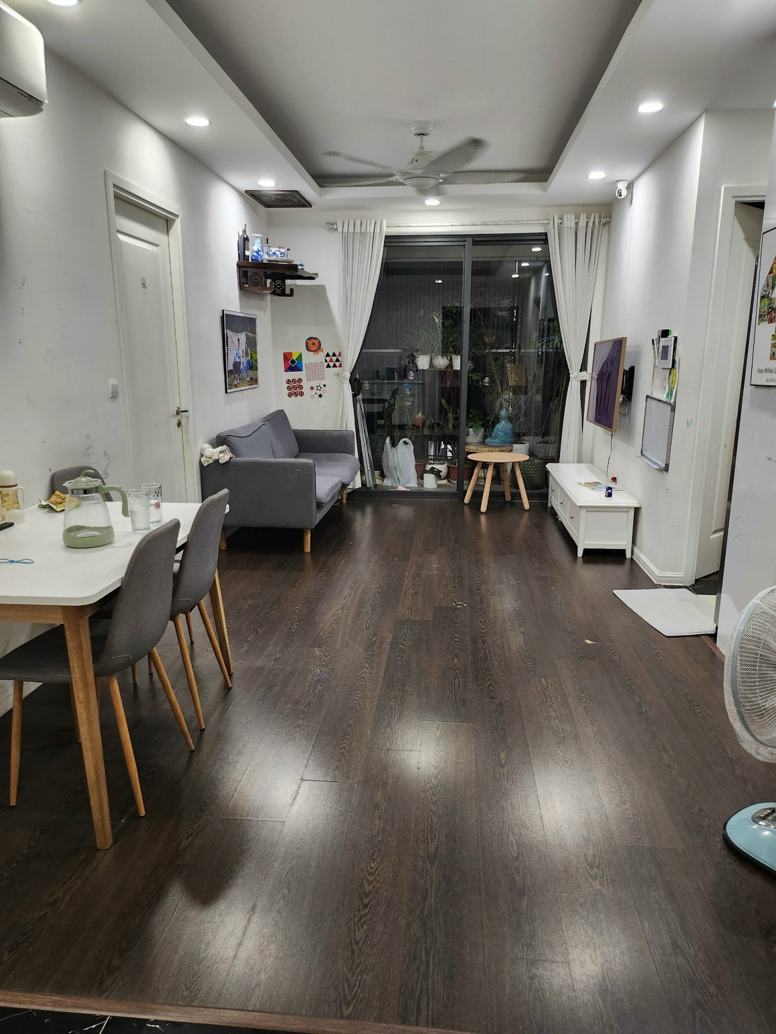 Chính Chủ Cần Bán Căn Hộ 3 Ngủ Vị Trí Đẹp Tại Hà Nội