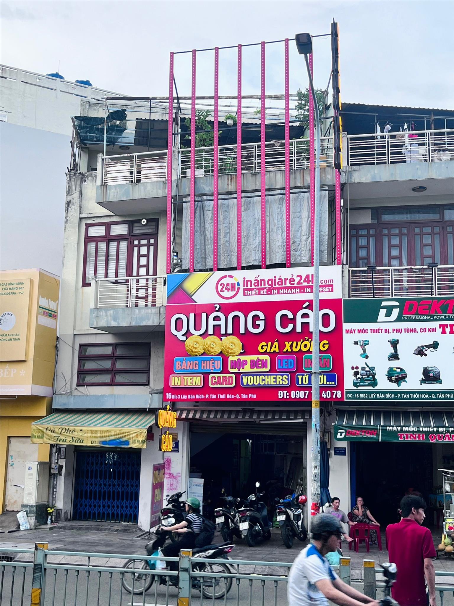 SANG NHƯỢNG NHANH TẤT CẢ MÁY MÓC VÀ MẶT BẰNG TẠI Đường Lũy Bán Bích