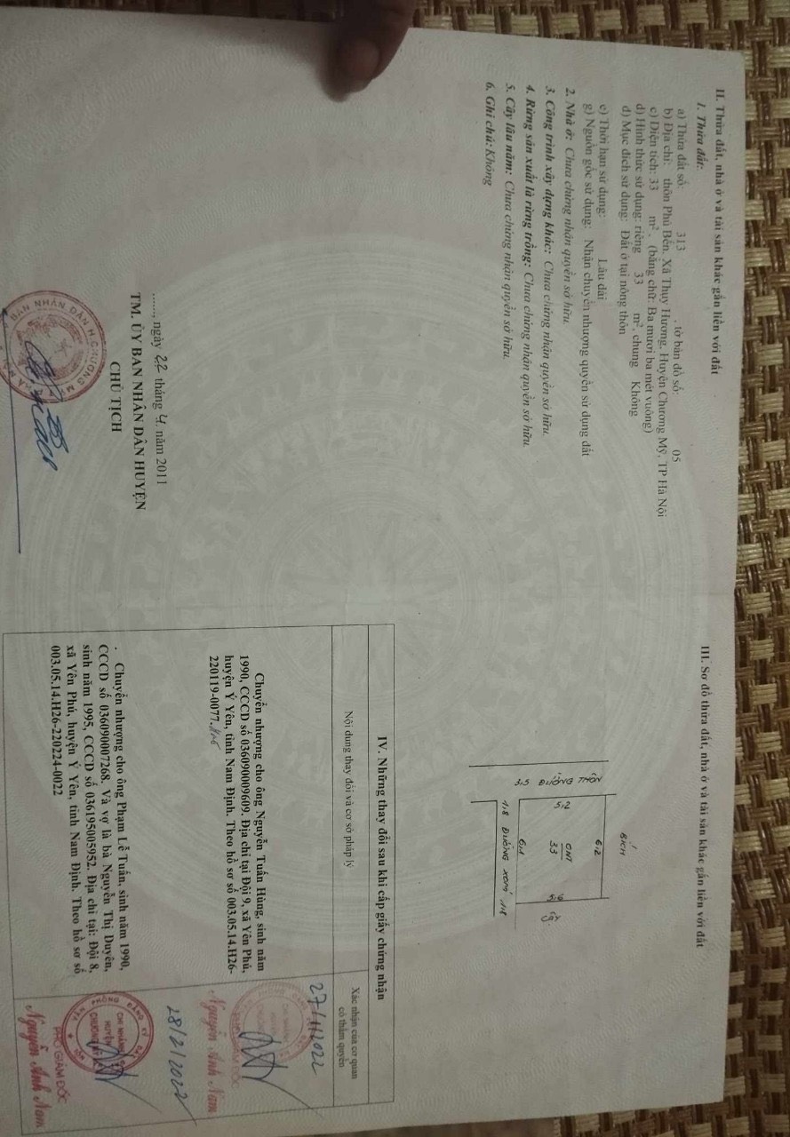 diện tích 33 m lô góc một lô duy nhất thủy hương đường ô tô chạy thông tứ tung cách chúc sơn 3 km yên nghĩa 7km