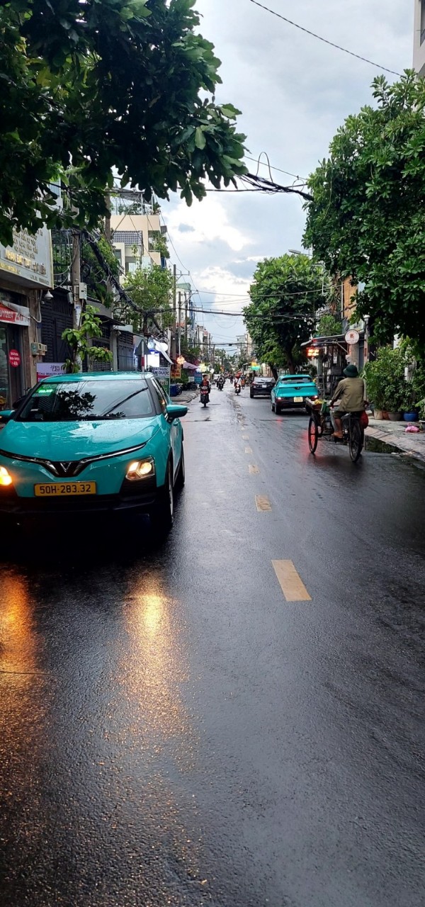 Bán nhà Nguyễn Văn Công- Gò Vấp, HXH, 4m x15m, 3 lầu, 4PN.