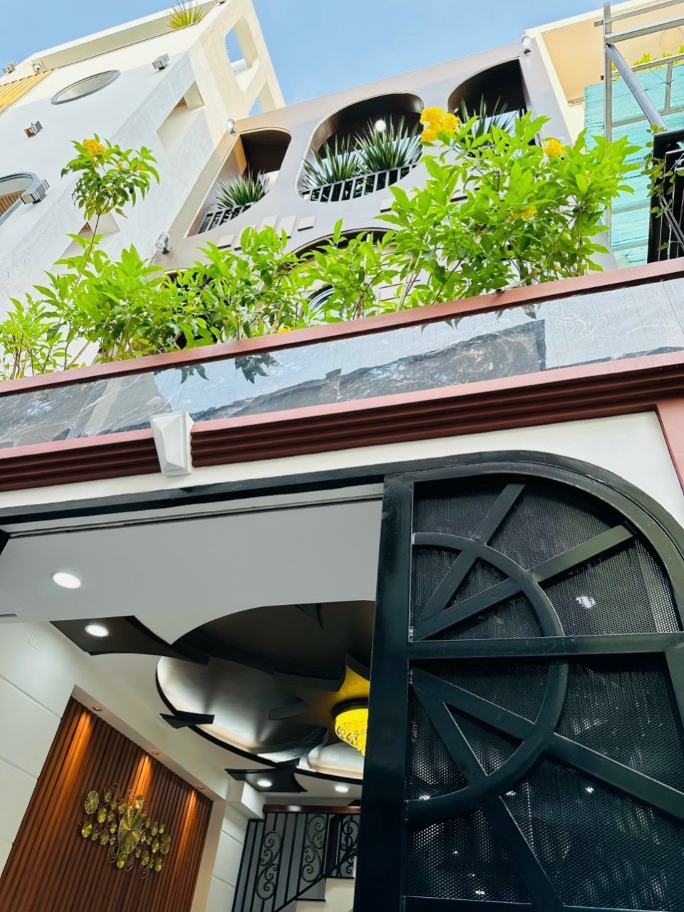 Bán nhà đẹp Gò vấp- Nguyễn văn Khối, ngay cv Làng hoa, gần chợ, gần trường, học. 5.6T