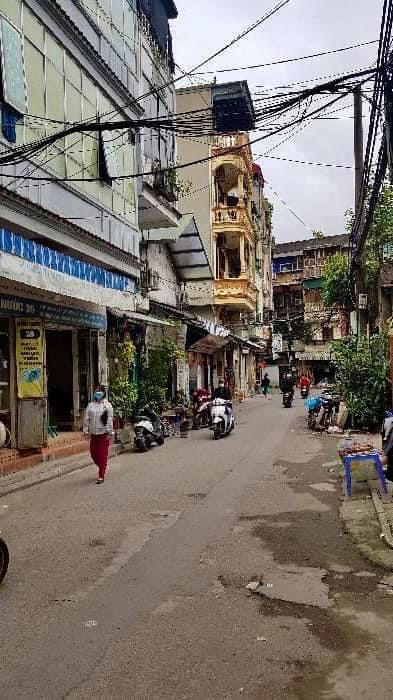 NHANH MẶT NGÕ THỔ QUAN,ĐỐNG ĐA,30M* 3 TẦNG,MT 7,5M,NGÕ THÔNG Ô TÔ TRÁNH,KINH DOANH- 6,5 TỶ