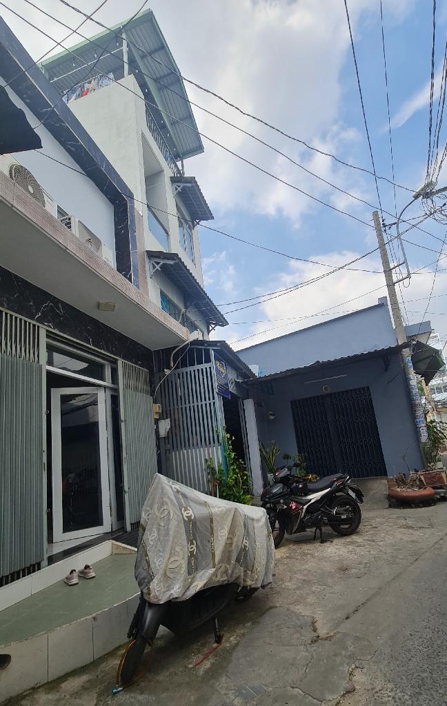 Bán Nhà Tỉnh Lộ 10, Phường Bình Trị Đông. Quận Bình Tân.DT 36m2 x 2 tầng (4 x 9). Giá 3.15 tỷ TL.
