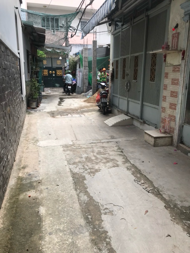 Bán Nhà Trung Tâm Hậu Giang, Phường 12, Quận 6.DT 48.6m2 x 3 tầng (7 x 8). Giá 4.95 tỷ TL.