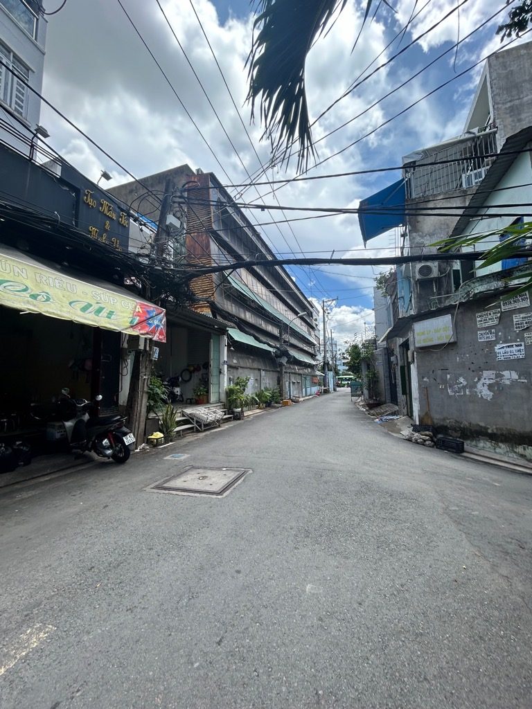 Bán Nhà Lê Công Phép, Phường An Lạc, Quận Bình Tân. DT 57m2 x 2 tầng (7 x 8). Giá 3.9 tỷ TL.