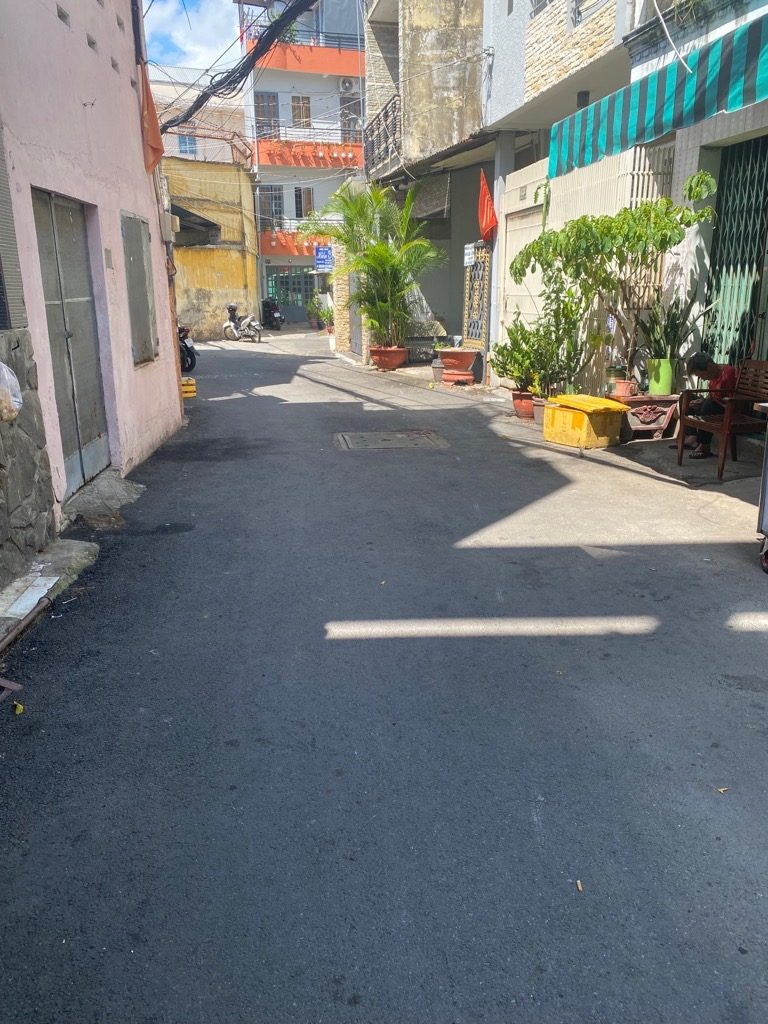 Bán Nhà Tân Hoá, Phường 14, Quận 6.DT 38m2 x 3 tầng (4 x 10). Giá 4.45 tỷ TL.