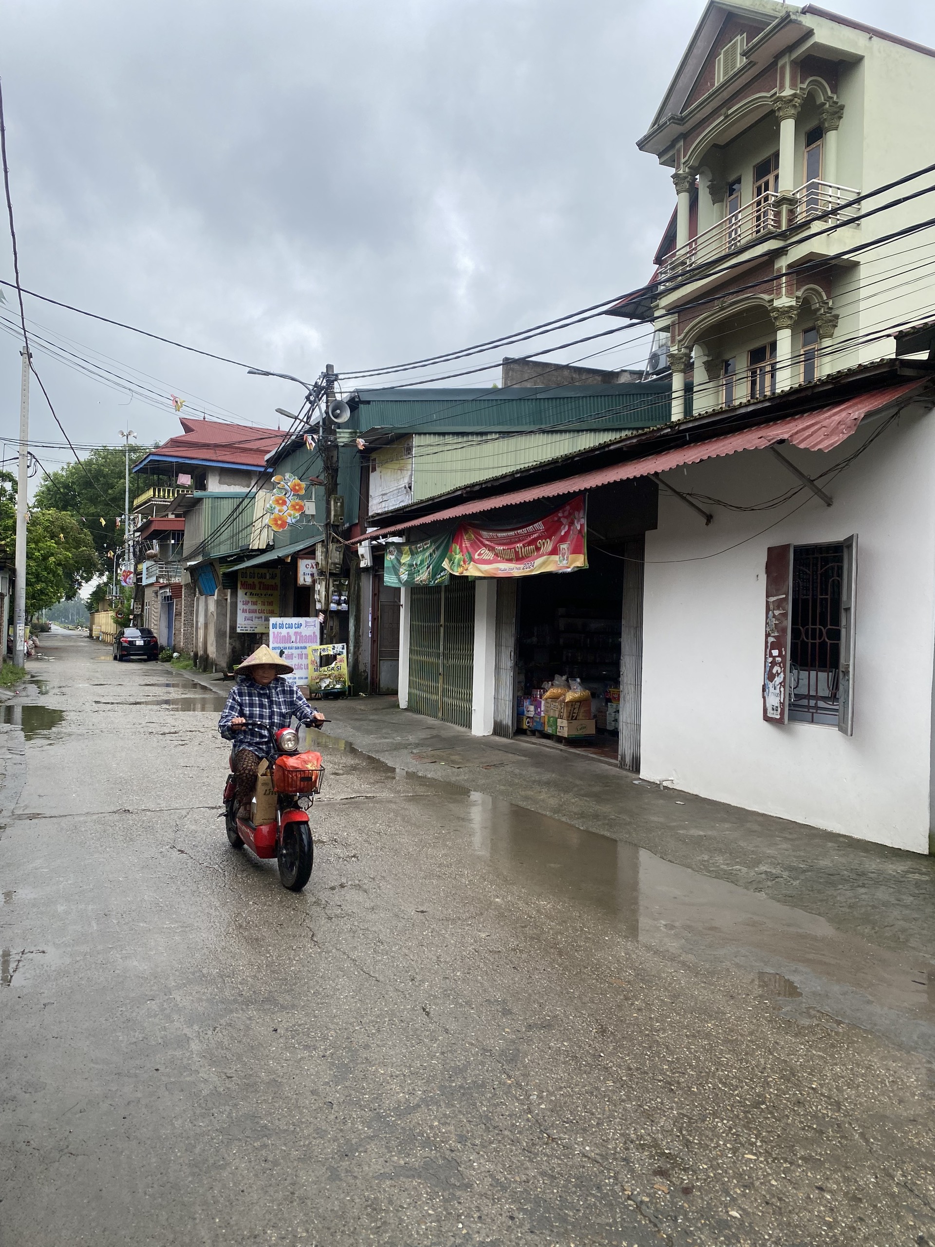 Cần bán 104,5m Mặt đường kinh doanh Hà Lâm 2 - Thụy Lâm - Đông Anh - HN.