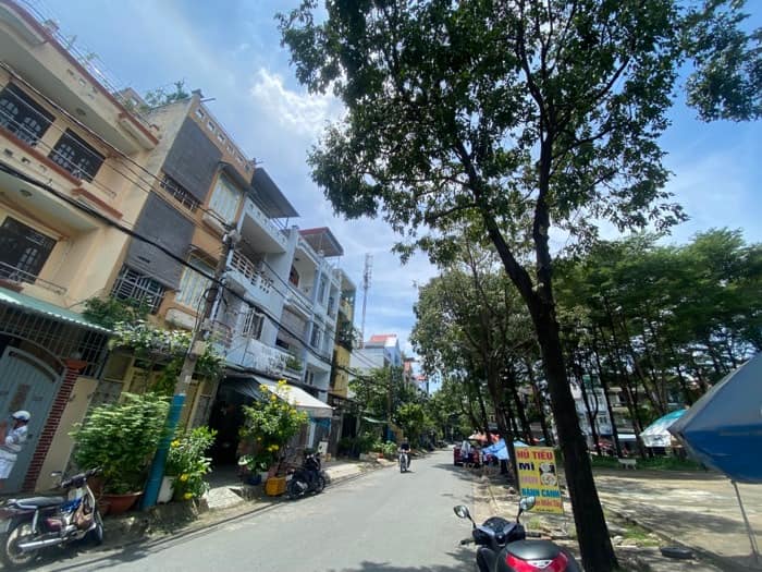 Mặt Tiền Kinh Doanh Nhà 4 Tầng Chợ Phước Bình - Đỗ Xuân Hợp, TP. Thủ Đức - CHỈ 8.X TỶ