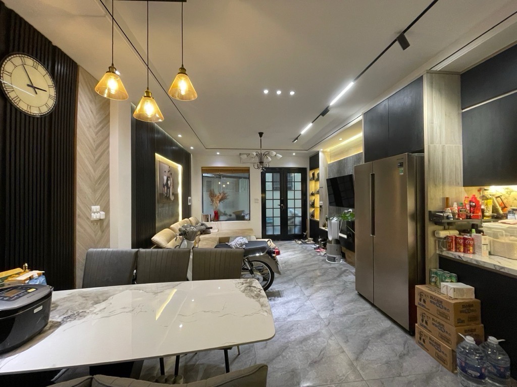 Quán Thánh NGÕ RỘNG, GẦN Ô TÔ 47m 5 tầng MT4.5 chỉ 11.5 tỷ - NHÀ MỚI ĐẸP, VÀI BƯỚC RA LĂNG BÁC, HỒ TÂY