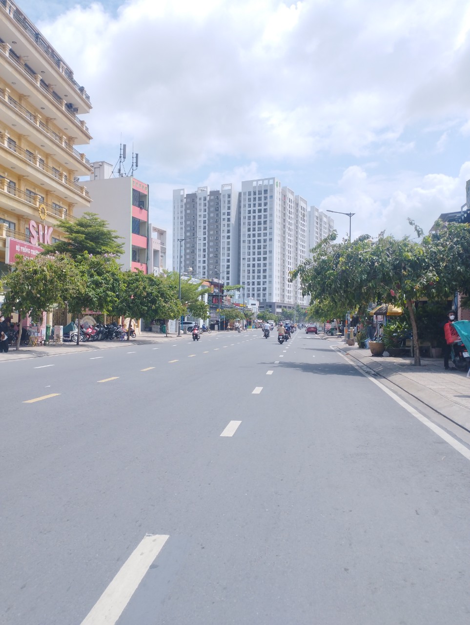 Ngộp Tô Hiệu - Tân Phú 4x16m2 - HXH 1 xẹt Kinh Doanh - 2 tầng