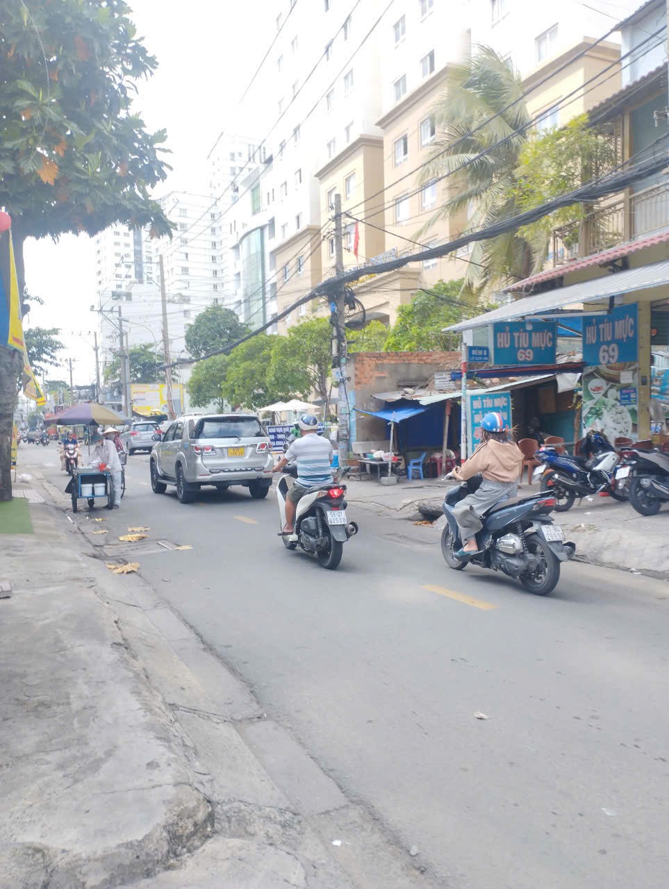 Hiếm Hẻm Kinh Doanh Lý Thường kiệt - Giáp Q10 -5x17m - 5 tầng