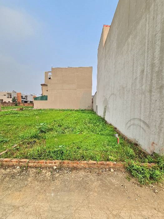 Bán đất Đình Trung Xuân Nộn, 64m x 4,4m, oto tải vào, giá nhỉnh 2 tỷ TL. LH: 0936123469