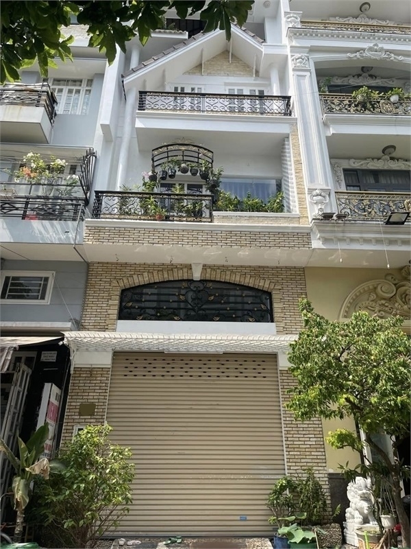 Nhà 5 Tầng, 5x16m, Đường 12m Wiev Công Viên, Phường 14, Gò Vấp, 9.9 tỷ
