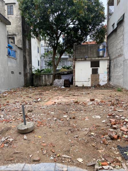 Bán đất tổ 15 TT Đông Anh 194 x 10m, oto tránh, thông, chia lô, giá nhỉnh 10 tỷ TL. LH: 0936123469