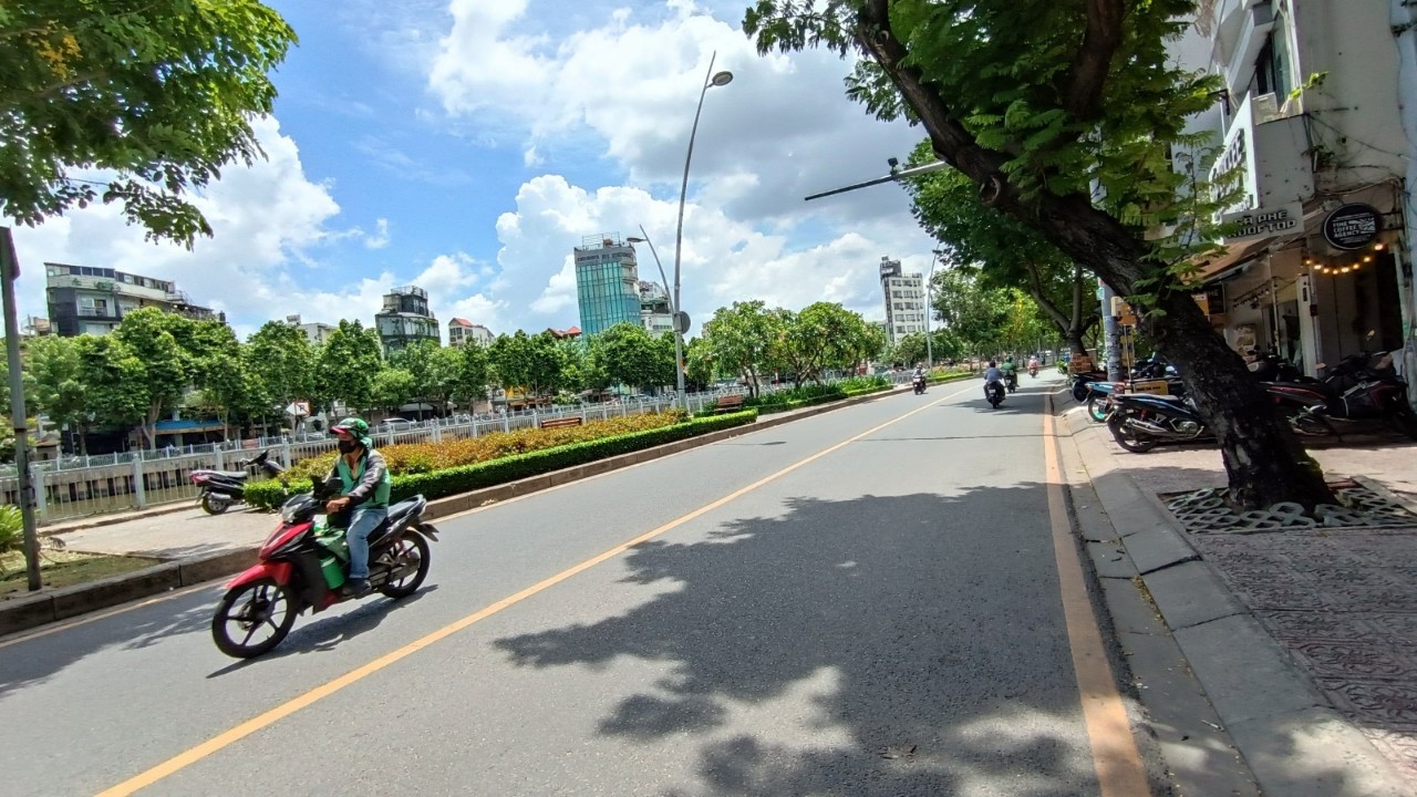 Giảm Sâu Hoàng Sa - Quận 3 - 4x14m2 - 3 tầng BTCT sát Mặt Tiền