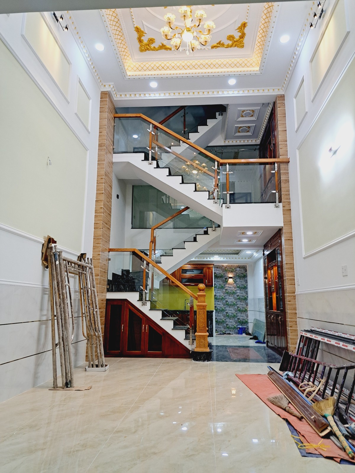 Hẻm 8m 52m2 5 tầng ngay cạnh chợ Gò Xoài– Bình Tân