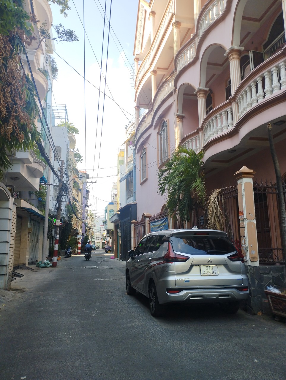 Ngộp Lạc Long Quân - Chợ Tân Bình - Hẻm 5m - 69m2 - 2 tầng