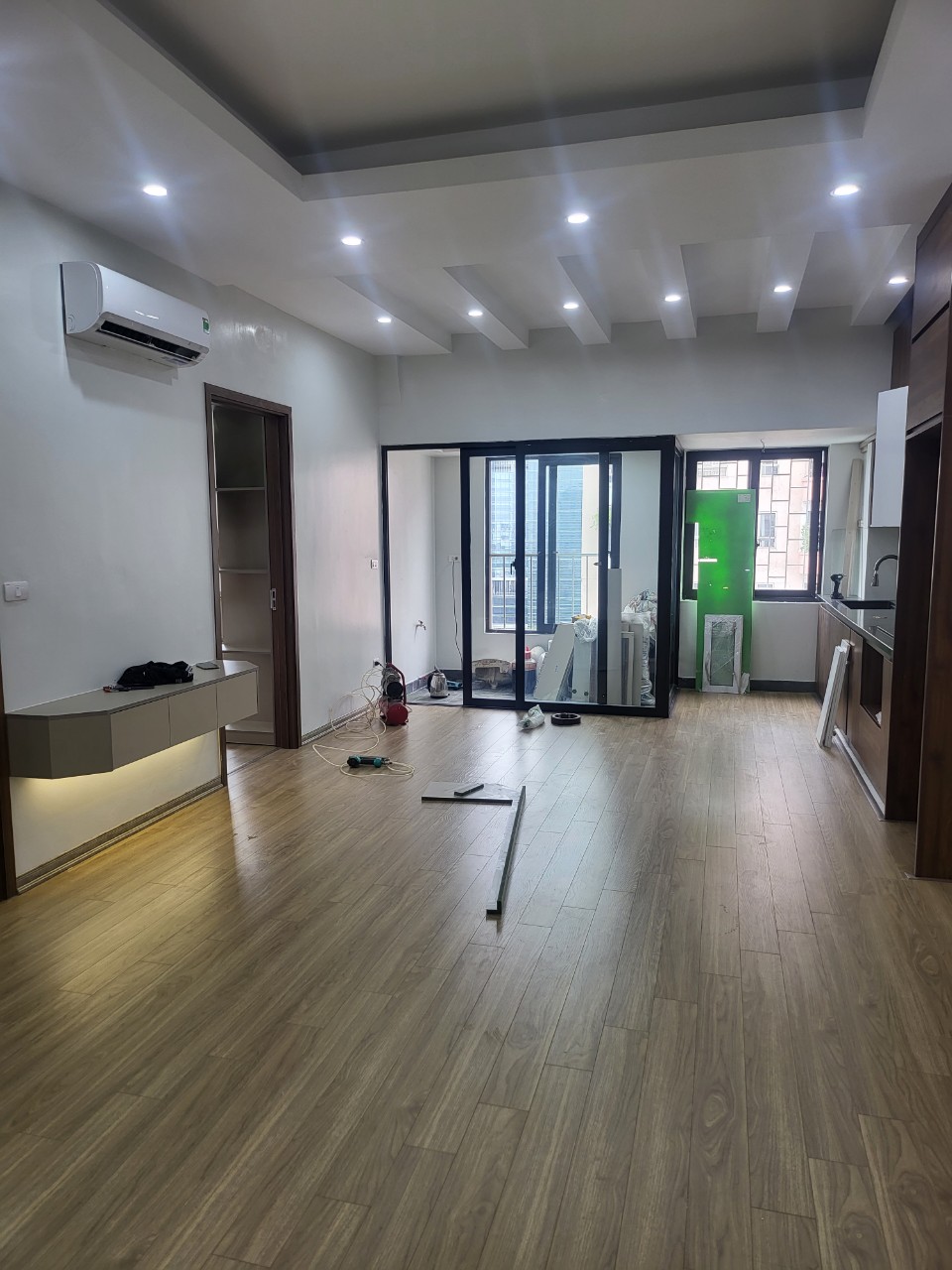 85m2