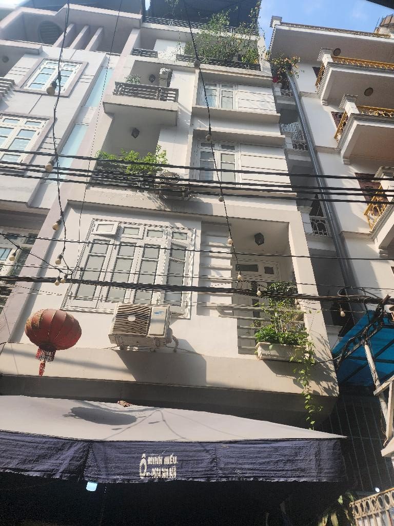 Bán 80m2 nhà đẹp ô tô phố Trung kính Cầu Giấy 18