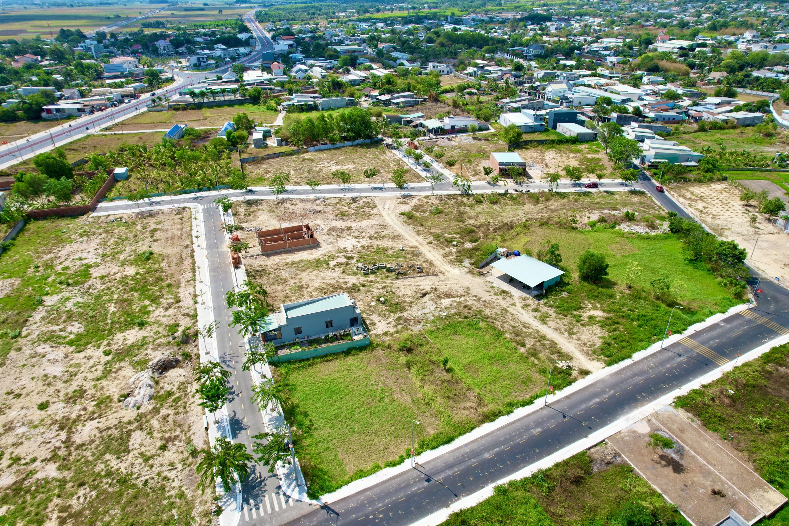 KDC Tam Phước vòng xoay TL 44B Long Điền DT 190m2 có 80TC giá 6.1 tr/m2