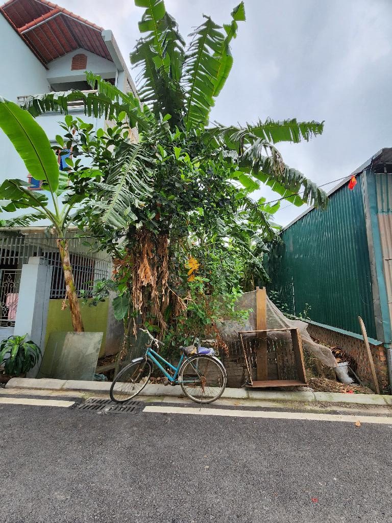 Bán đất đường Dương Đức Hiền, 120m, giá 6 tỷ. Ô tô 24 chỗ vào đất.