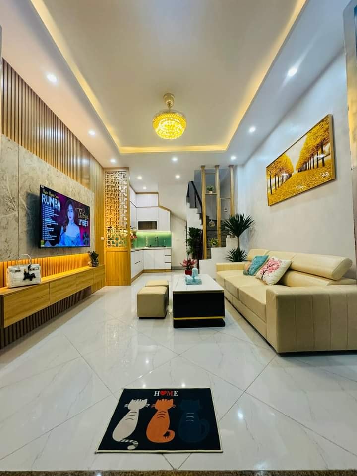 BÁN NHÀ VĨNH PHÚC, BA ĐÌNH, HÀ NỘI 32M², 6 TẦNG, MT 4.2M GIÁ 6.6 TỶ