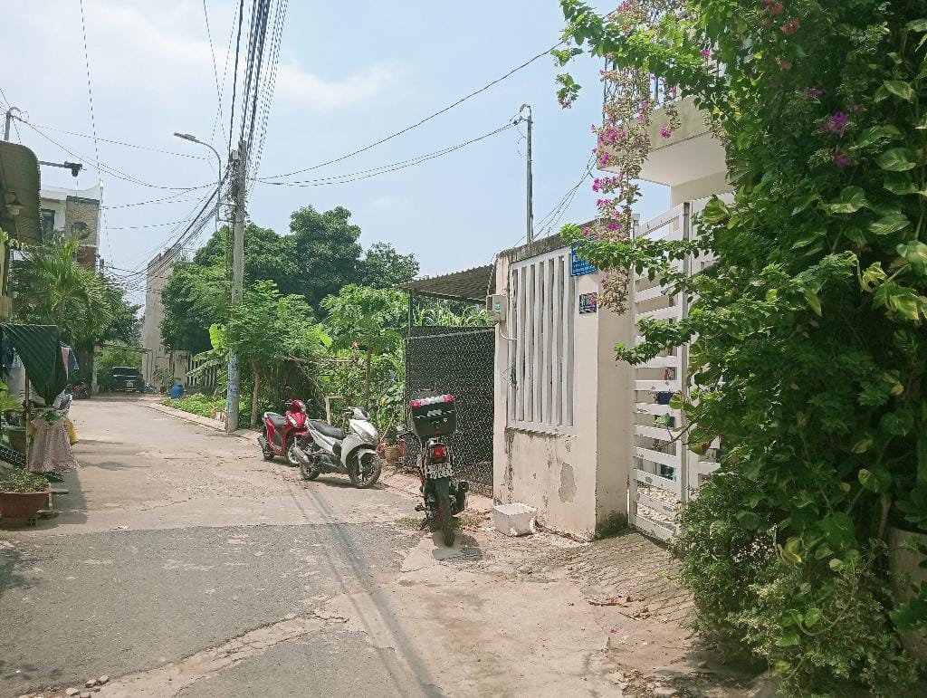 SIÊU PHẨM 3 TẦNG HXH 8M ĐƯỜNG NGUYỄN DUY TRINH, TP. THỦ ĐỨC