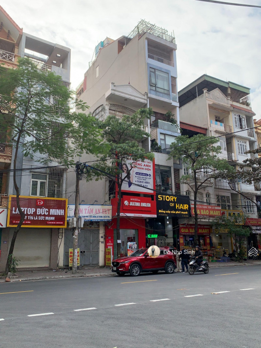 BÁN NHÀ MẶT PHỐ SÀI ĐỒNG 41M2, 3 TẦNG , MT 5M , VỈA HÈ KINH DOANH,Ô TÔ VÀO NHÀ