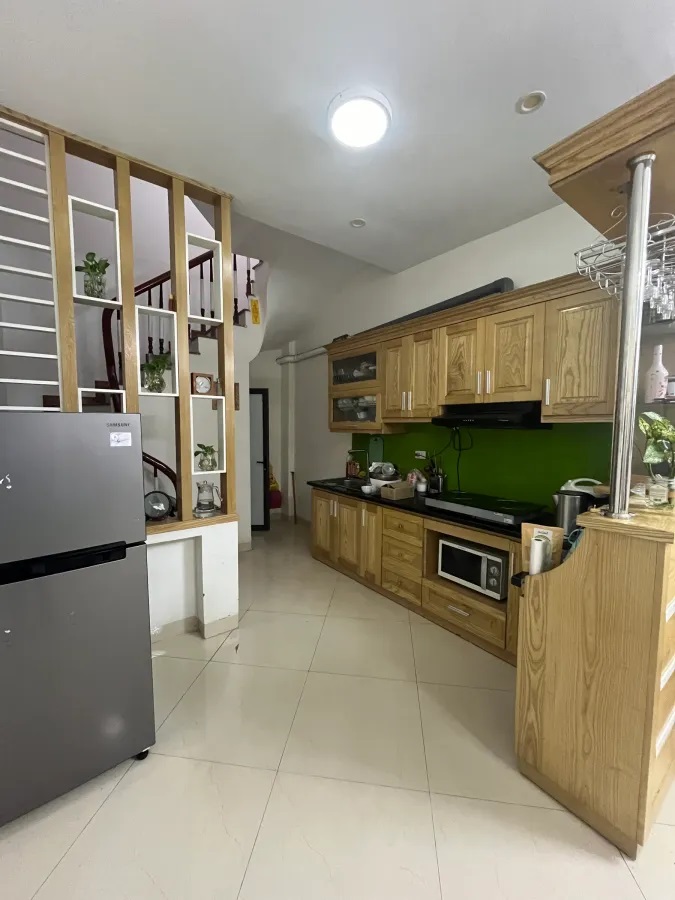 Phân lô Võng Thị Tây Hồ, 5p ra Hồ Tây, dtich 33m, mt 3.3, nhà mới đẹp ở ngay