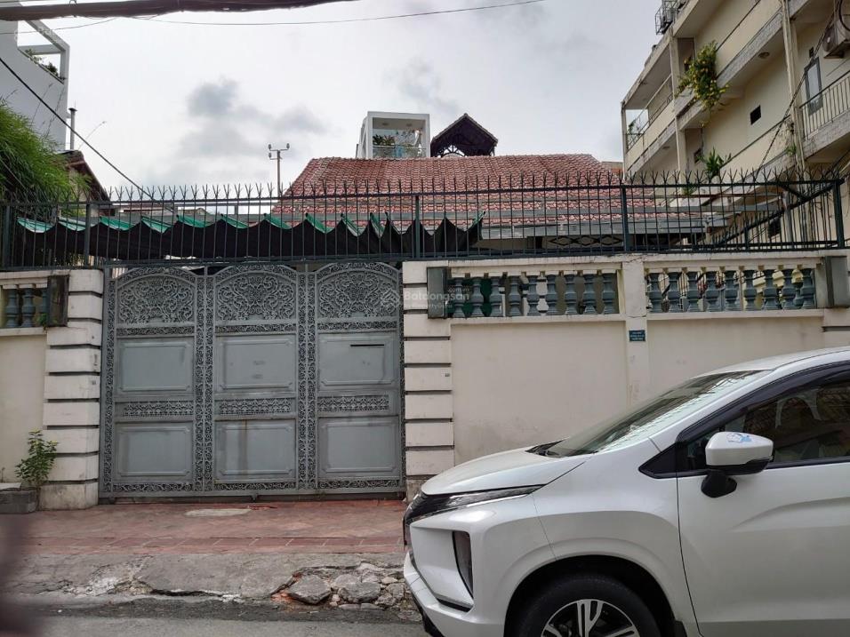 Bán nhà 2 mặt tiền, công nhận 205m2 đất, vuông đẹp đường Nguyễn An Ninh, P14, Bình Thạnh