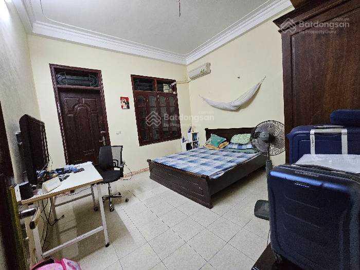 Bán Nhà Định Công Hoàng Mai, Lô góc 3 thoáng, phân lô, kinh doanh oto tránh, Đối diện trường học