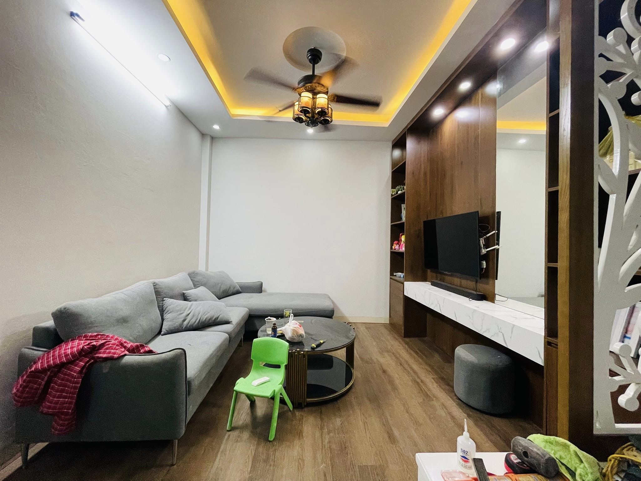 Ô tô tránh 30m, Tặng nội thất xịn, Ở luôn bán nhà Lương Định Của-0946383428