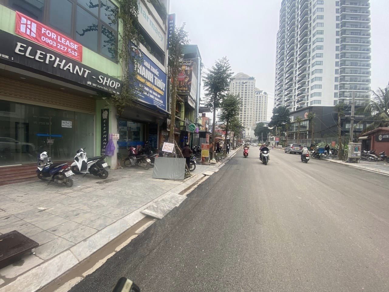 PHÂN KHÚC HIẾM- Mặt Phố Xuân Diệu, Tây Hồ 52m/ 4Tầng/ Mặt tiền 5.4m chỉ 29.3 Tỷ