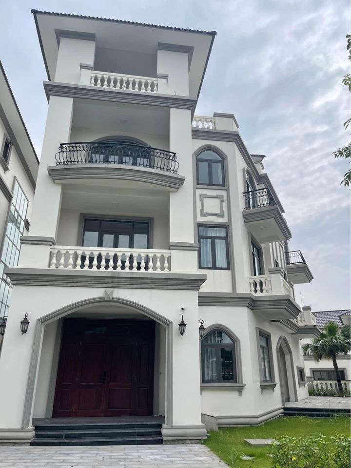 Cần bán căn biệt thự đơn lập đồi Đức Dương, Bãi cháy tp Hạ Long Quảng Ninh.