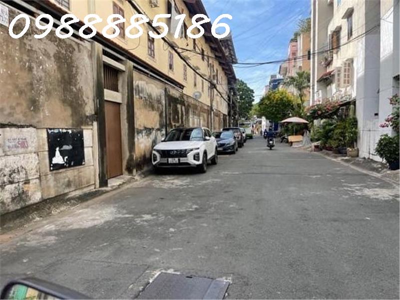 NHÀ HAI TẦNG LÔ GÓC - HẺM XE HƠI - GẦN 3/2 - QUẬN 10 - CHỈ 7,5 TỶ