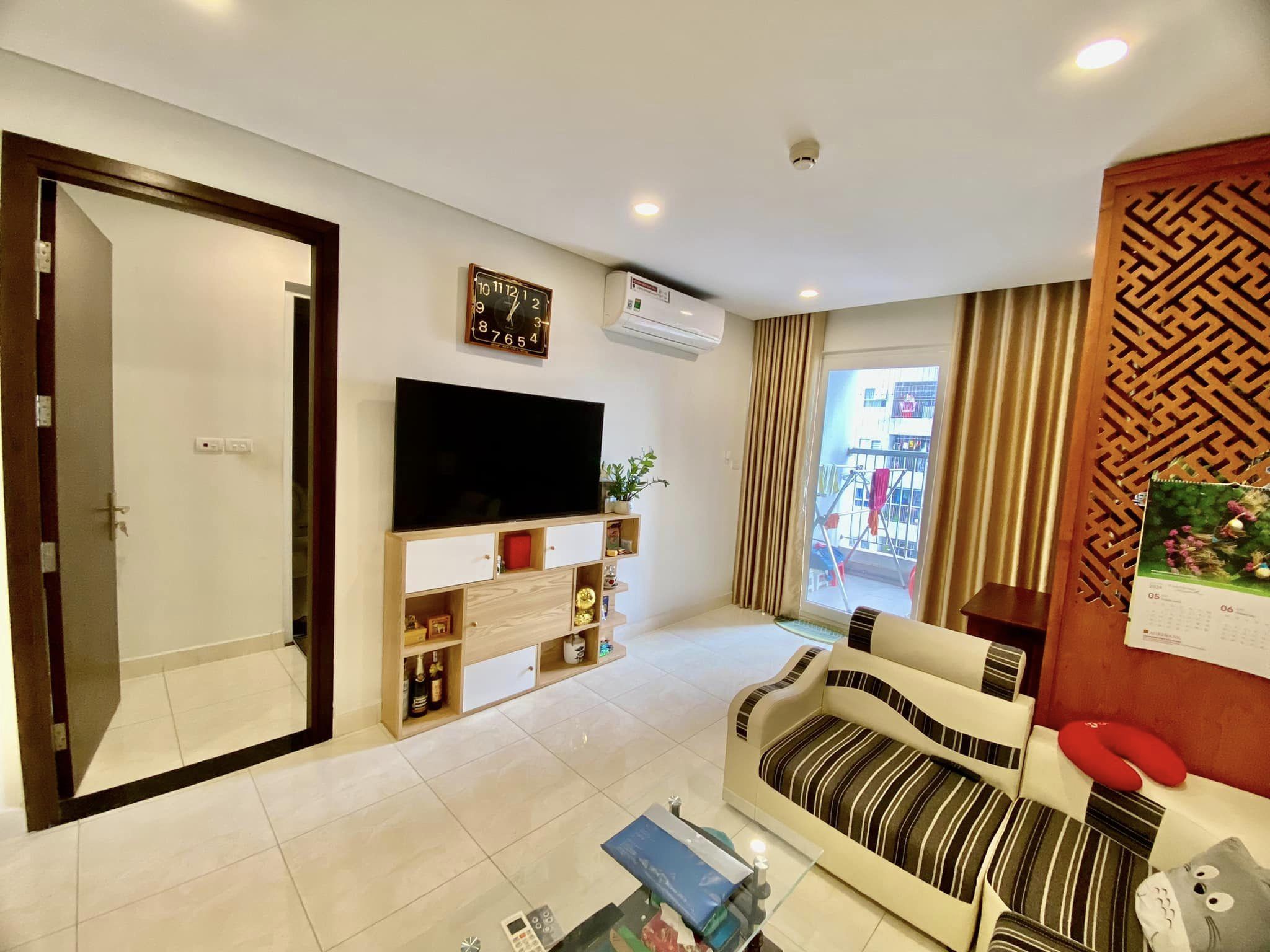 CC Ban cơ yếu CP Lê Văn Lương 75m 2PN-2WC, Nội thất đẹp, Slot ô tô, 4.7 tỷ