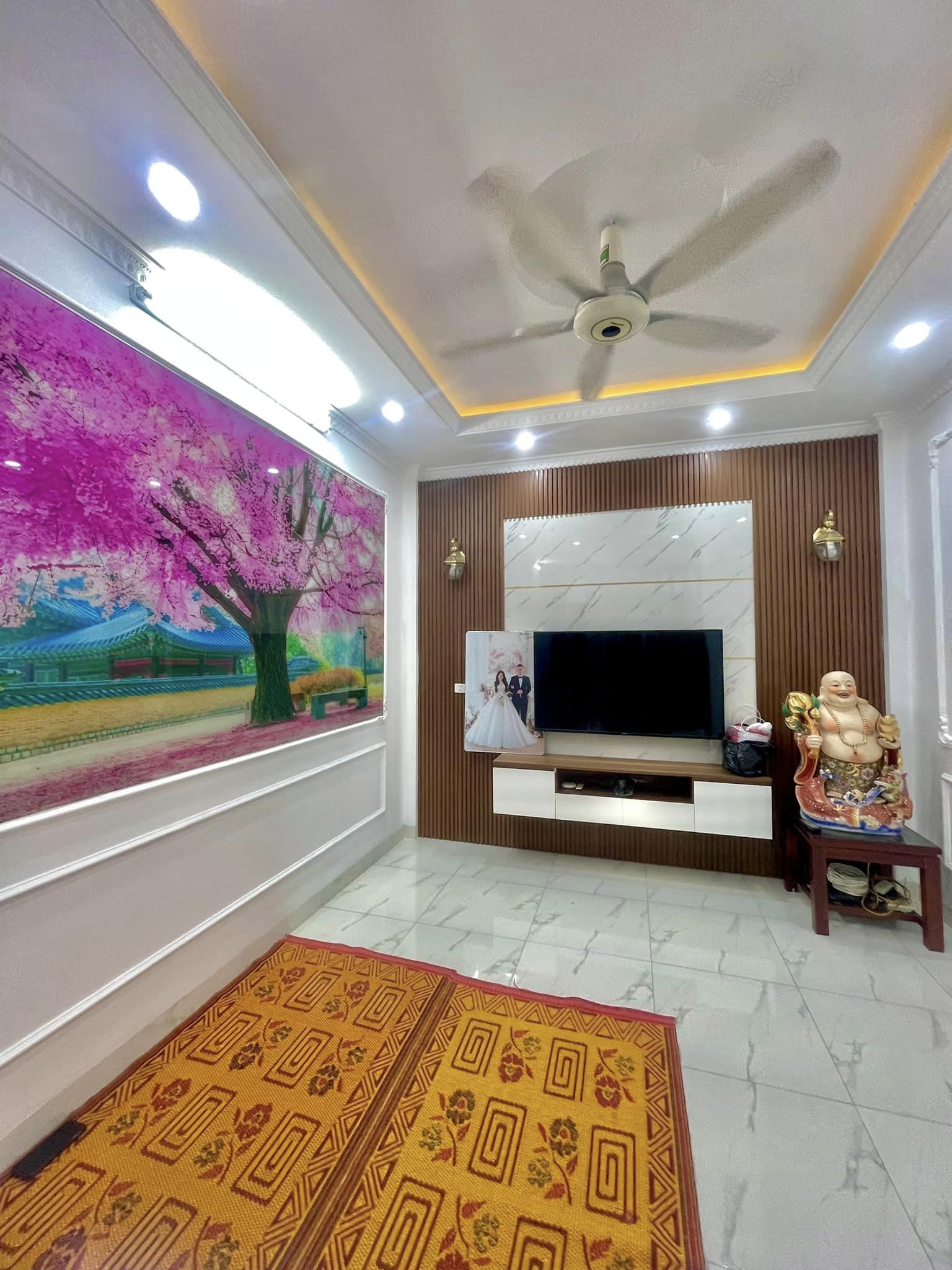 Hai ngoặt, Thông, Dân xây ở luôn bán nhà Hoàng Cầu-0946383428