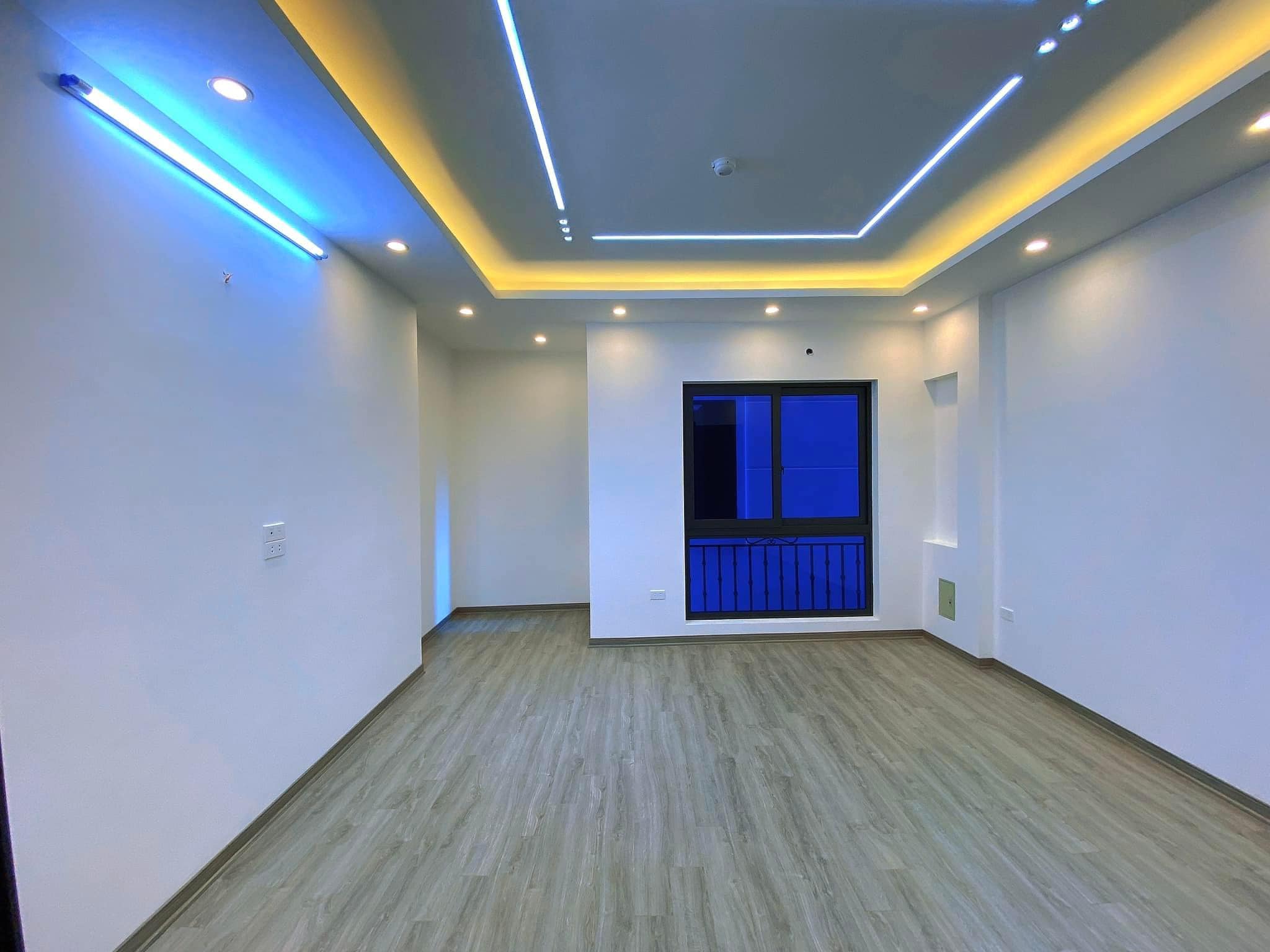 15m ô tô, Thoáng sáng, Mới đẹp, bán nhà Chùa Bộc-0989311985