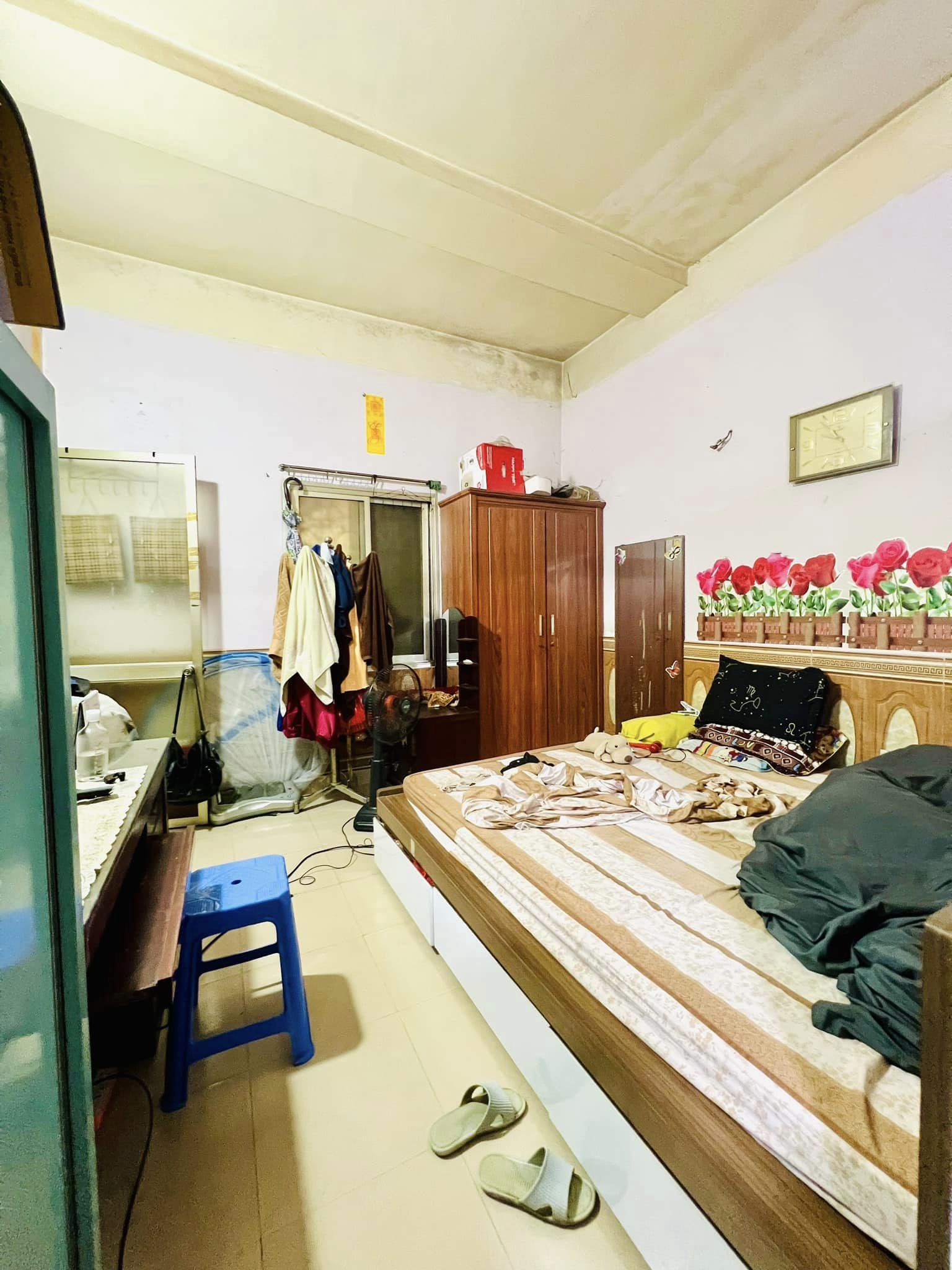 GẦN 2TỶ 60M-HỘ KHẨU HOÀN KIẾM-2 MẶT NGÕ PHỐ VỌNG HÀ-TIỆN ÍCH BẠT NGÀN-Ở SƯỚNG