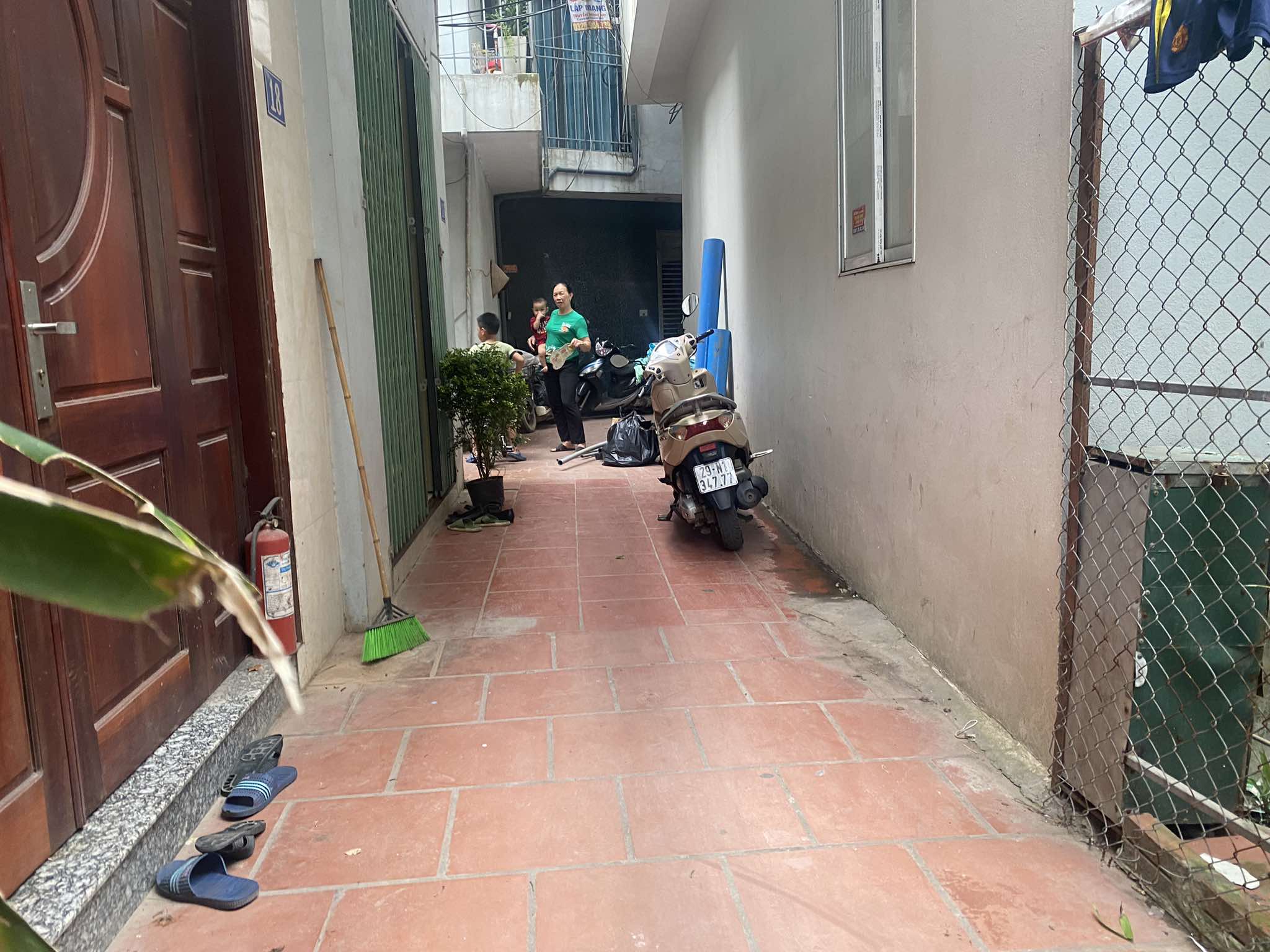 Bán nhanh 44m2 đất Trâu Quỳ, Gia Lâm ngay gần trường Nông Nghiệp