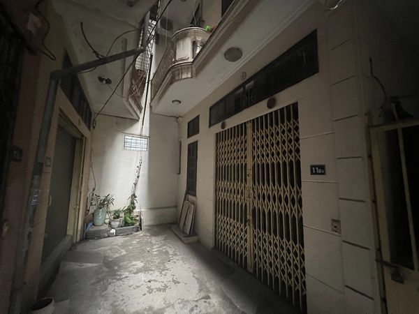 Bán Nhà Cầu Giấy 55m x 4 Tầng Mt 7m Nhà Dân Xây Nhỉnh 6 Tỷ.