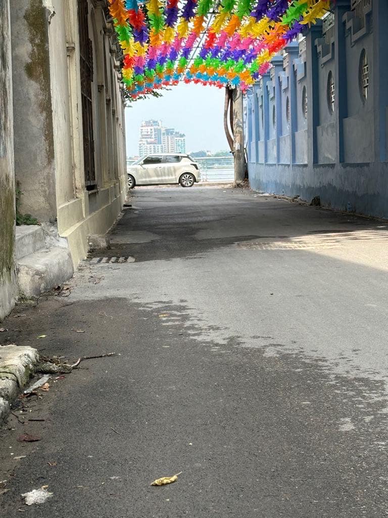 MẢNH ĐẤT CỰC HIẾM-ĐẸP Phố Võng Thị Gần Hồ Tây 50m2/ MT 4m -Ôtô đỗ cửa 13.5 Tỷ